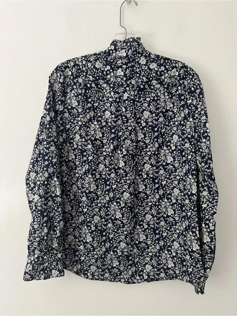 J Crew Liberty Of London Classic Fit Boy Shirt Ruffle Collar Blue Floral Small